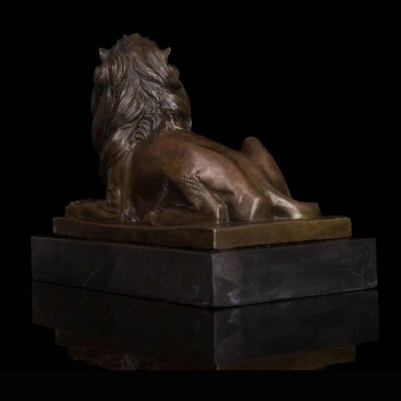 Statue lion finition bronze pour jardin – Image 2