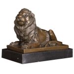 Statue lion finition bronze pour jardin