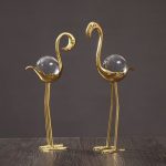 statue flamant rose cuivre